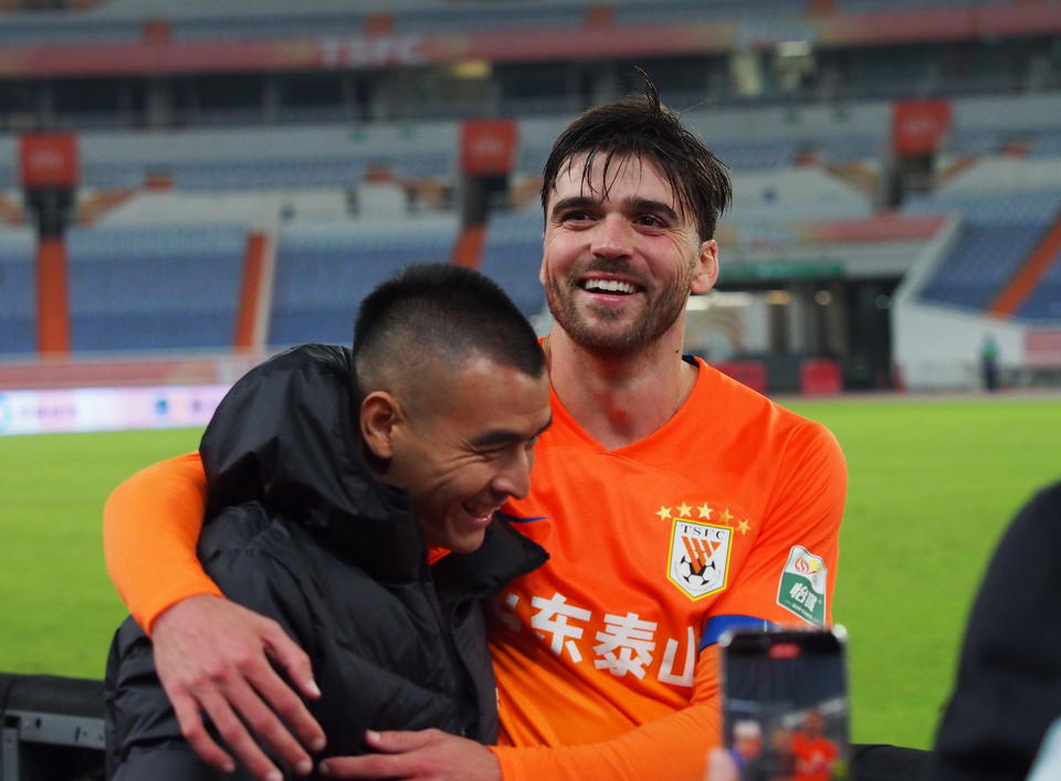 开云体育下载-天津泰达客场不敌对手，球队寻找突破口的简单介绍