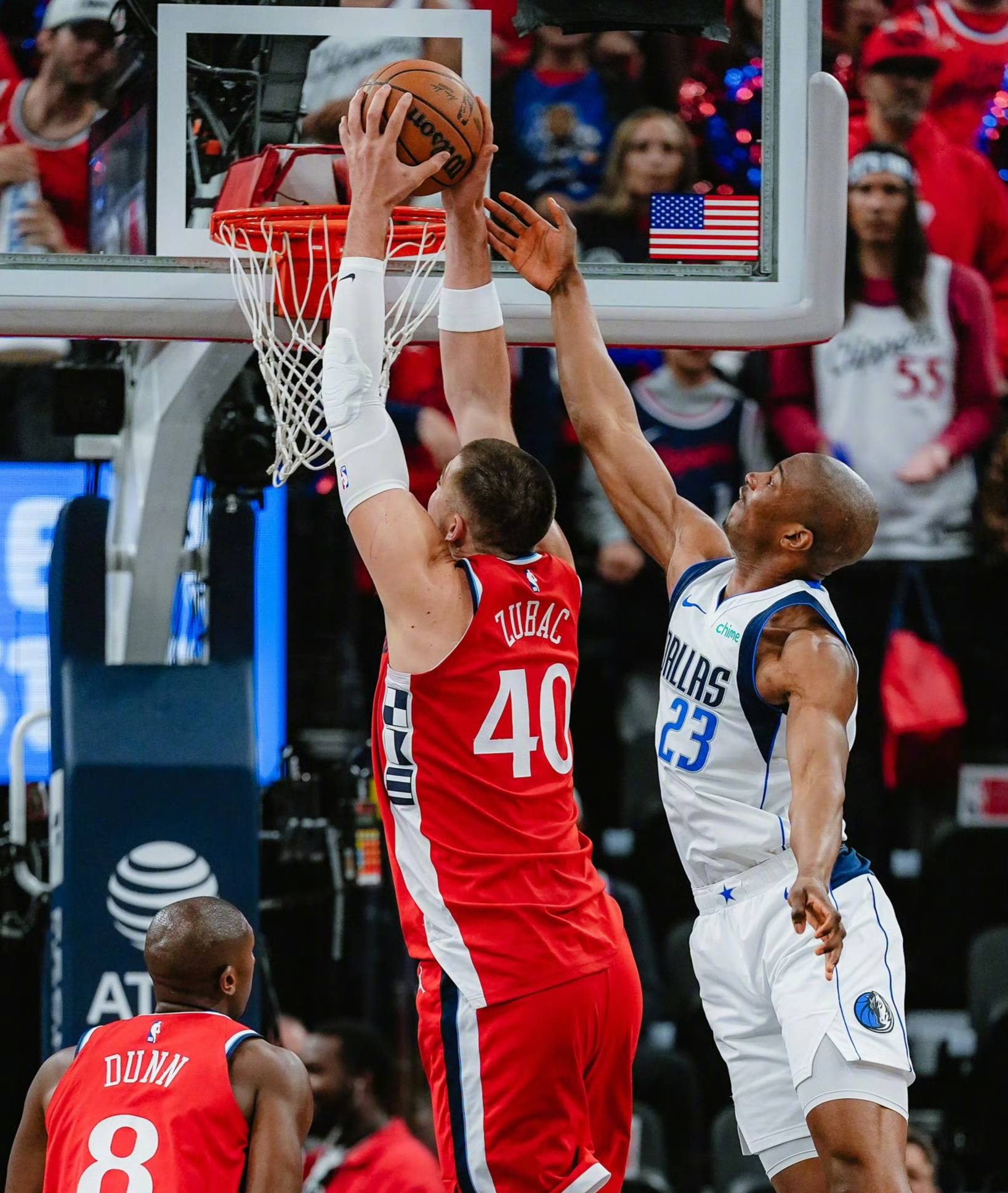 开云体育官网-快船队再胜魔术队，主场豪取七连胜