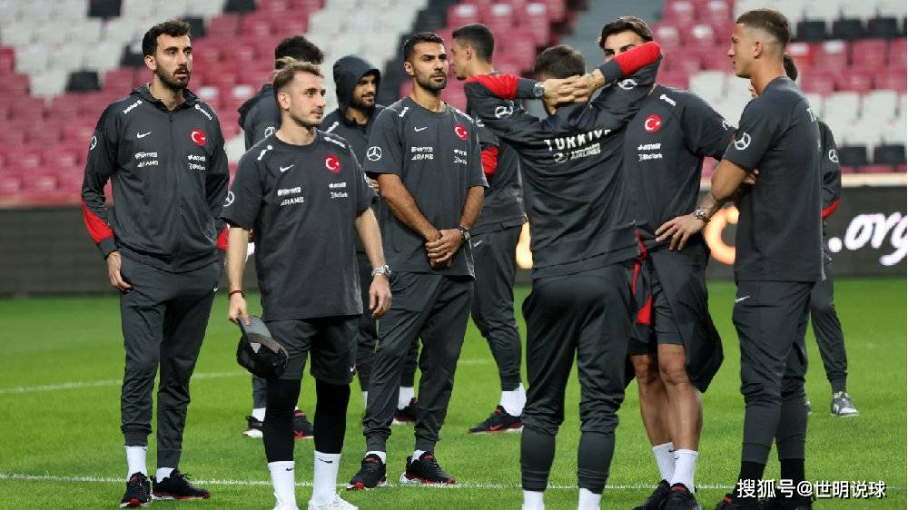 包含德国队阵容调整，正备战下一场关键对决的词条