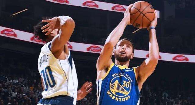 勇士队大胜独行侠队,晋级西部半决赛 勇士队大胜独行侠队,晋级西部半决赛