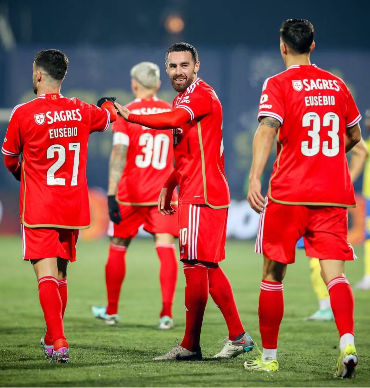 开云体育官方网站-摩纳哥客场大胜，里昂遗憾失分