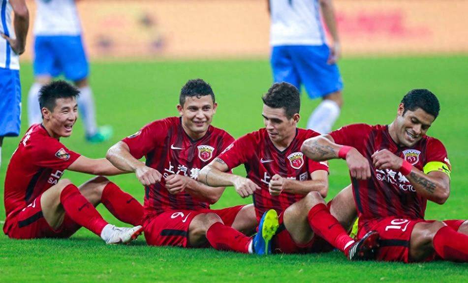 开云体育下载-包含狂潮队主力球员发挥失常，赛季前景堪忧的词条