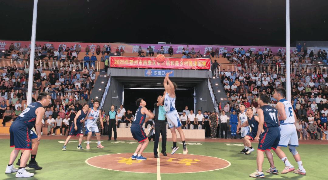 体育赛事频频引发热议，粉丝热情高涨