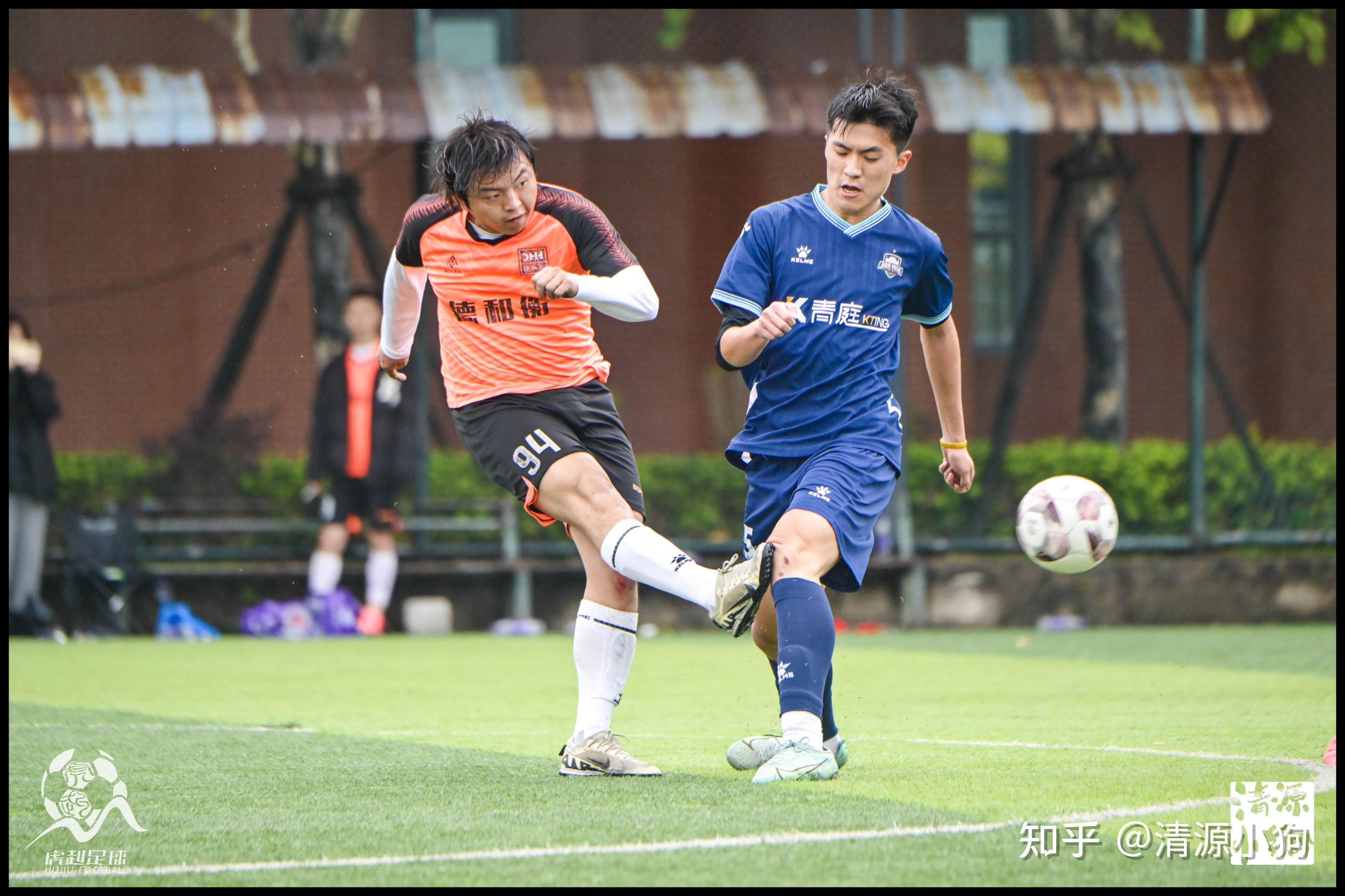 包含球队全面发力，横扫对手轻松晋级的词条