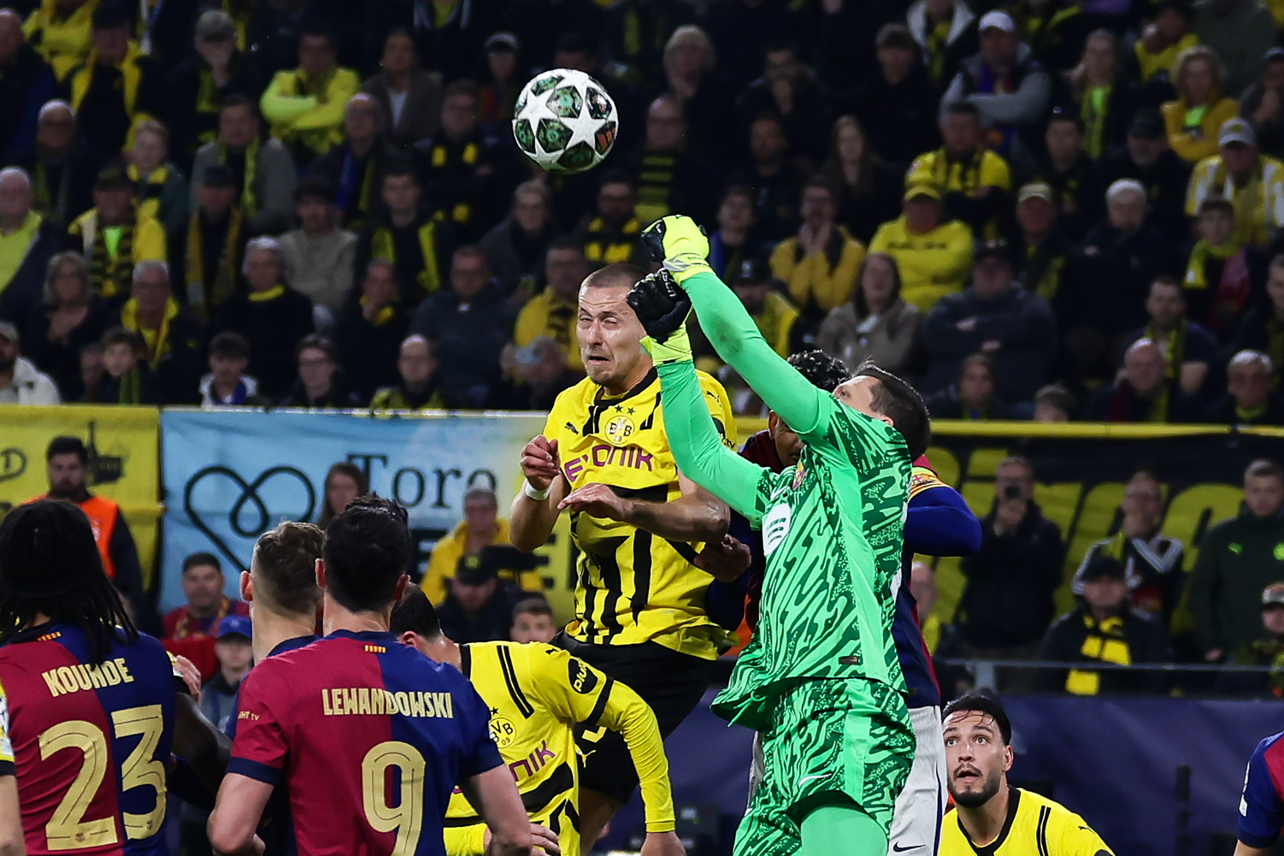 欧洲超级杯冠军诞生，巴塞罗那斩获赛事桂冠的简单介绍