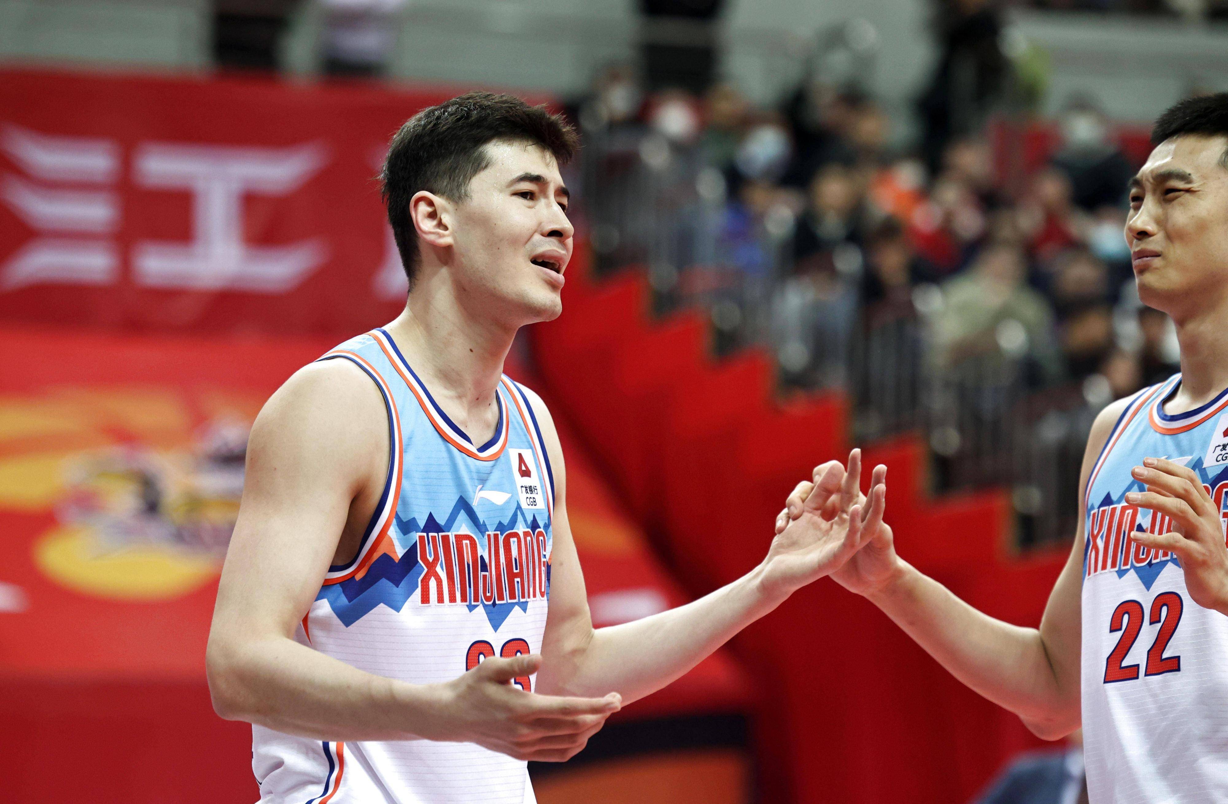 精彩PK,球队全力以赴决胜关键 精彩PK,球队全力以赴决胜关键