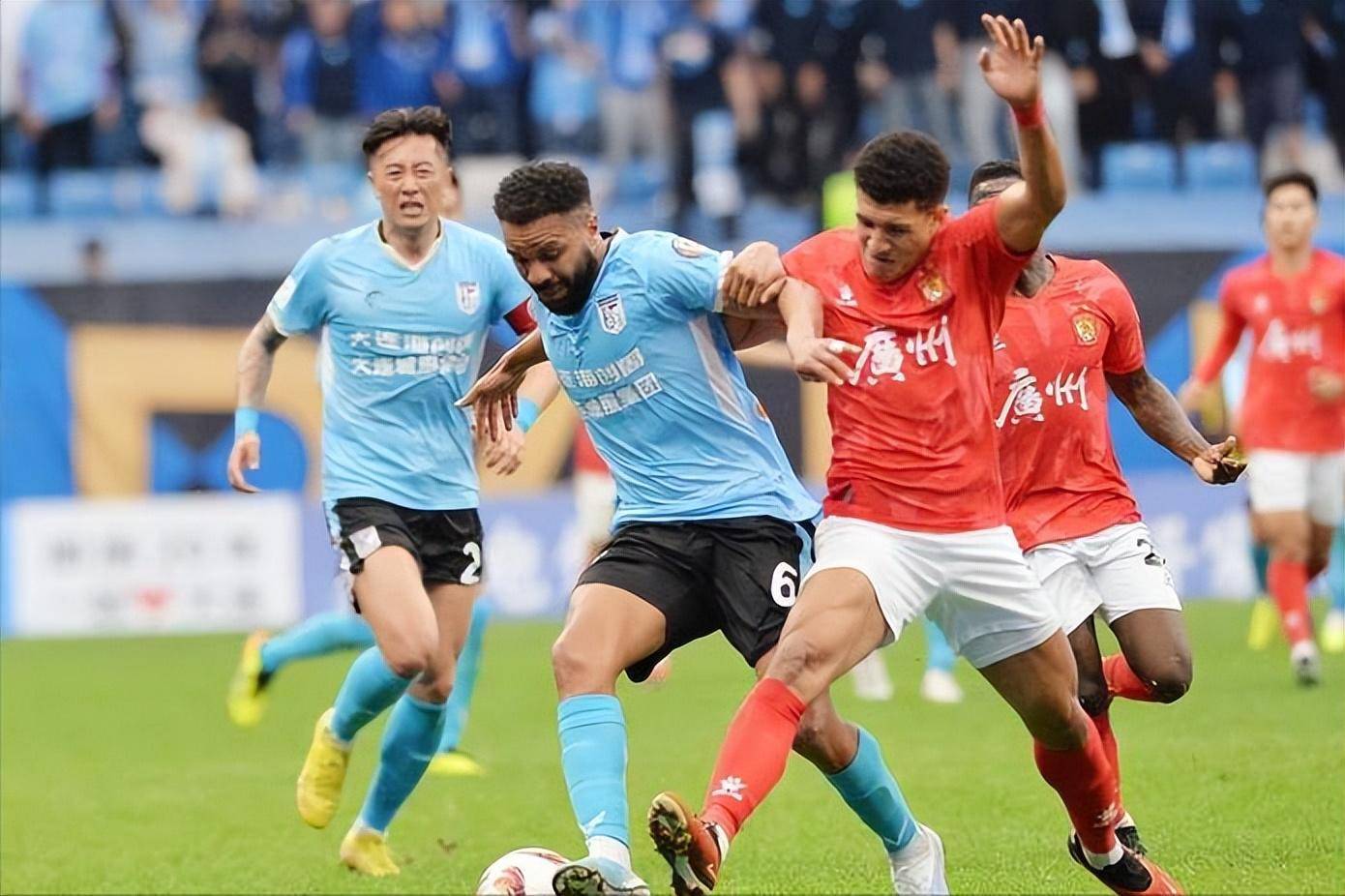 开云体育官网-火力全开，球队在比赛中展现实力的简单介绍