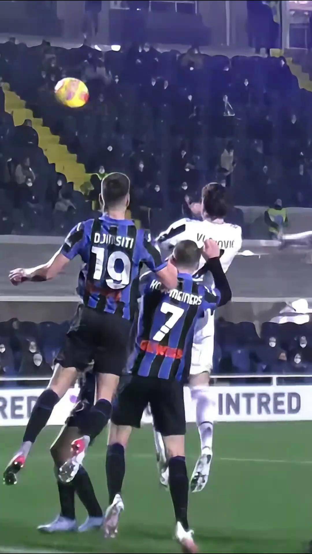 斯洛文尼亚队在国际足球赛事中夺冠