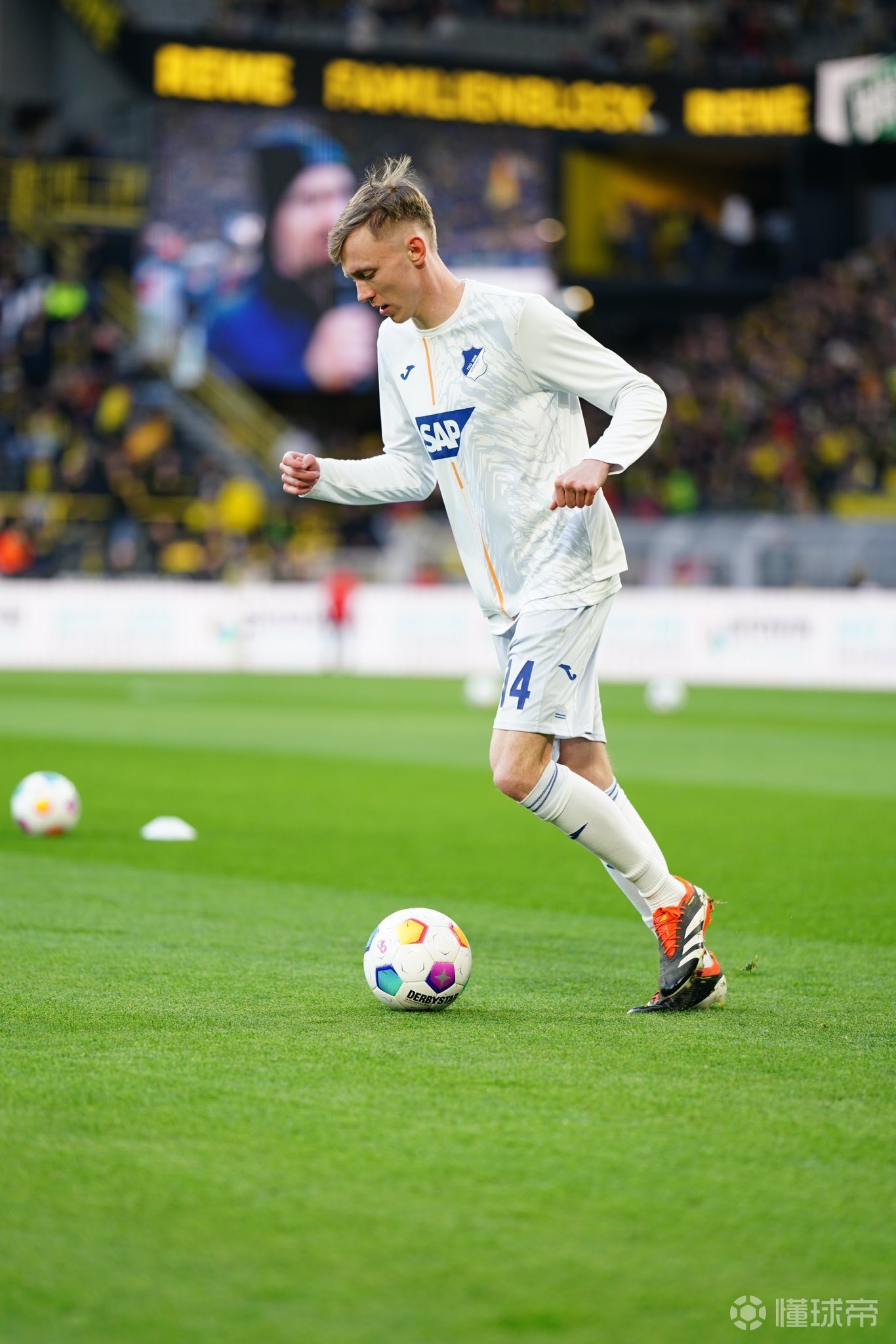 开云体育下载-霍芬海姆客场大胜，为晋级踩下一步基石的简单介绍