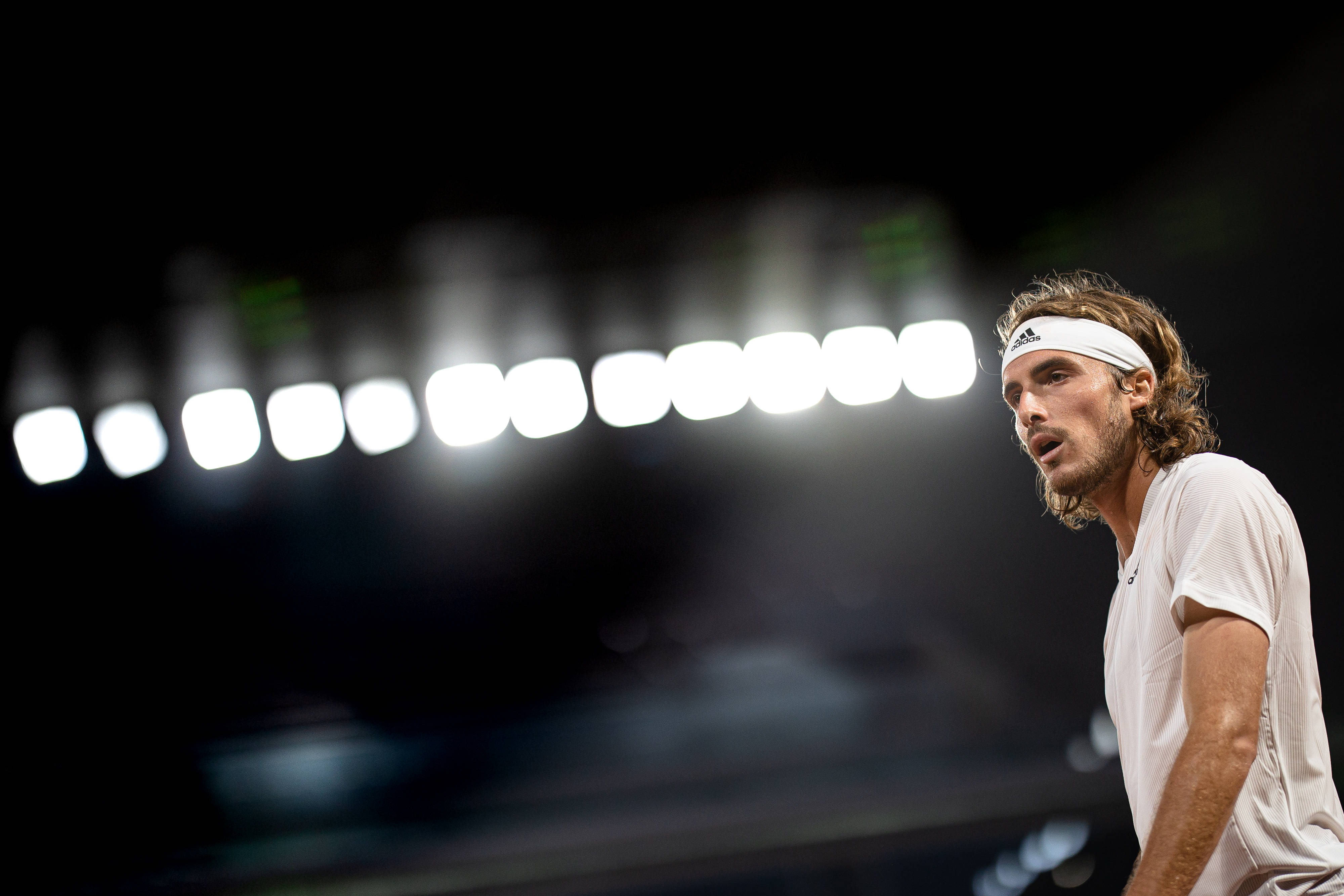 开云体育中国-包含日本网球队爆冷德国网球队，西西帕斯统治全场的词条