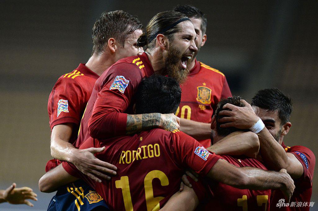 墨西哥翻盘里昂，托雷斯完成帽子戏法的简单介绍