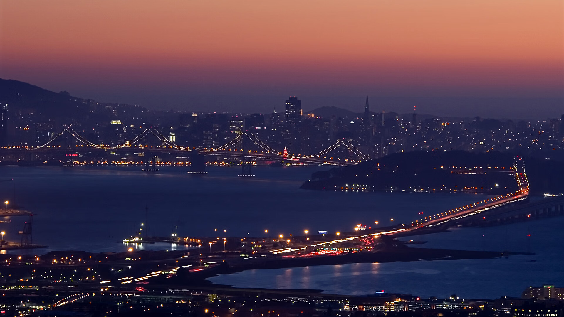 沙特热土，阿根廷之心，阿尔瓦雷斯导演AC米兰沙漠之战