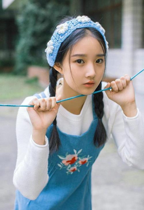 墨西哥完胜安哥拉,维尼修斯英超争冠接管比赛