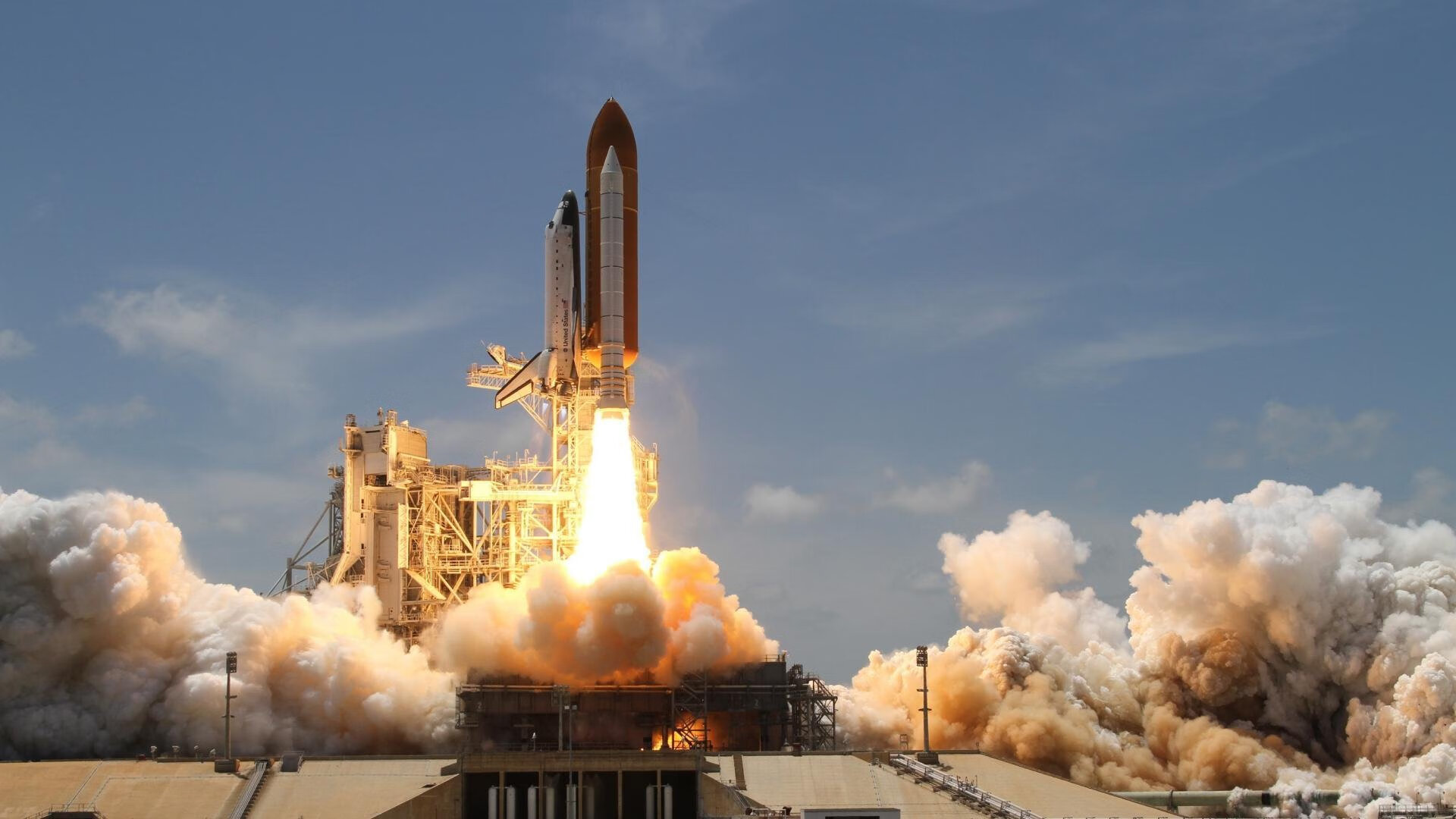 开云体育APP下载-活塞鏖战擒雷霆，伦纳德末节统治攻防定乾坤